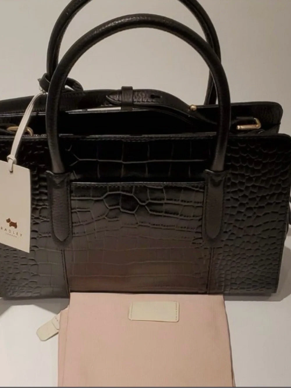 RADLEY LONDON Black Croc-Embossed Satchel with Gold Hardware w/crossbody strap